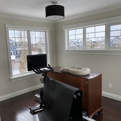 a beige painted home office room